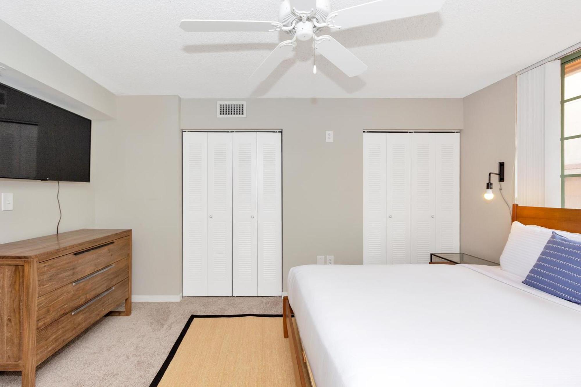 Dharma Home Suites Coral Gables At Gables Grand Plaza マイアミ 部屋 写真