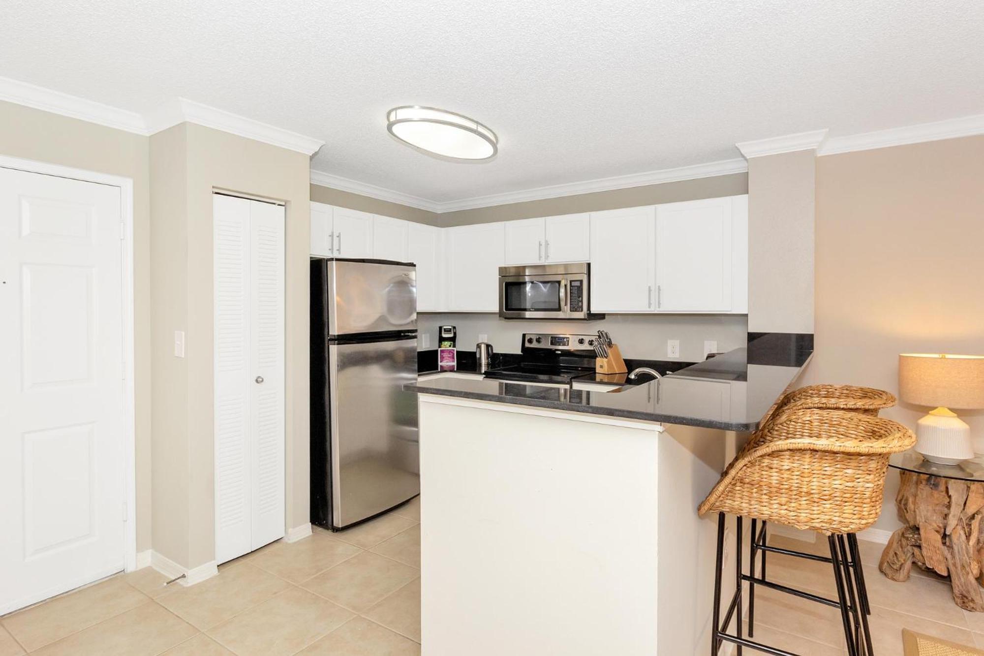 Dharma Home Suites Coral Gables At Gables Grand Plaza マイアミ 部屋 写真